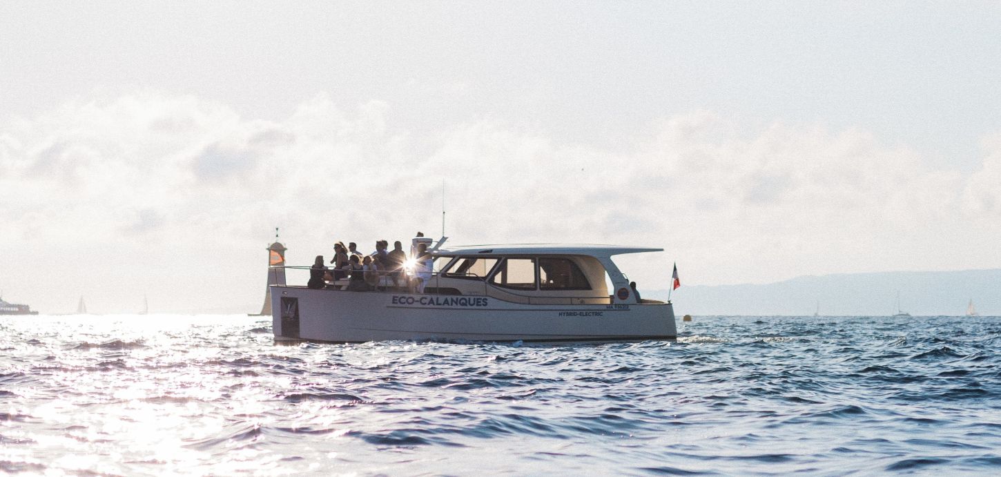 Navigation dans les Calanques de Marseille