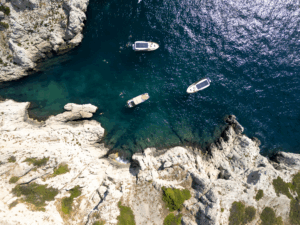 Vue aerienne des Calanques de Marseille