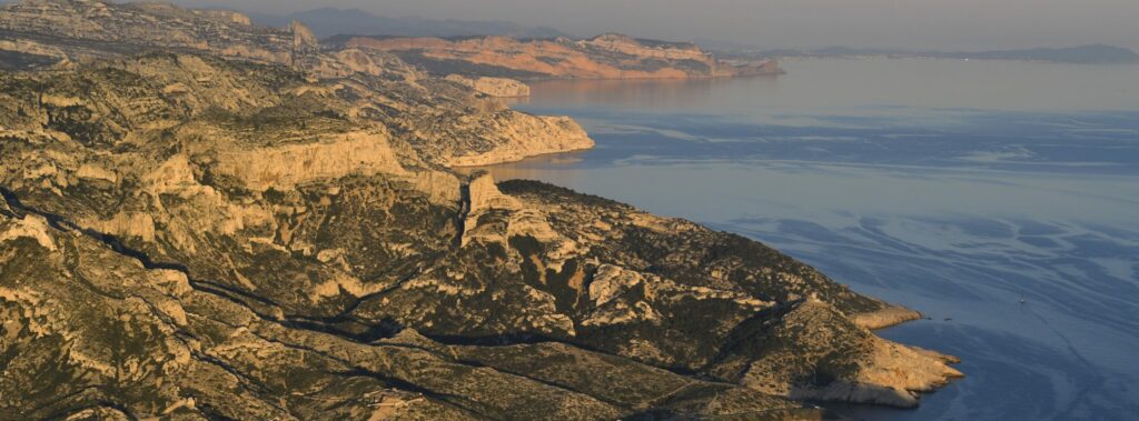Coucher de soleil sur les Calanques de Marseille